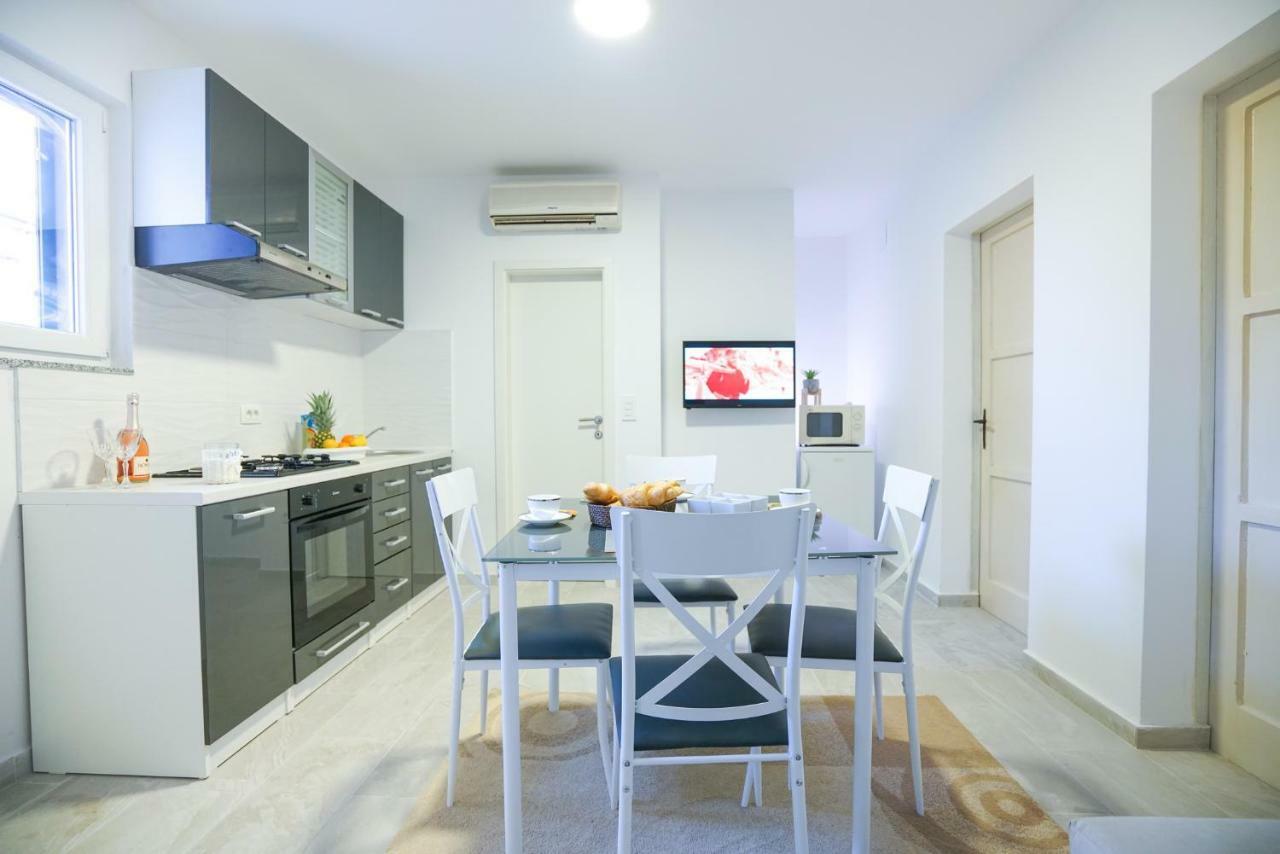 Roko Apartment Zadar Exterior foto